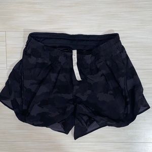 Lululemon Mid Rise Track That 5” Short